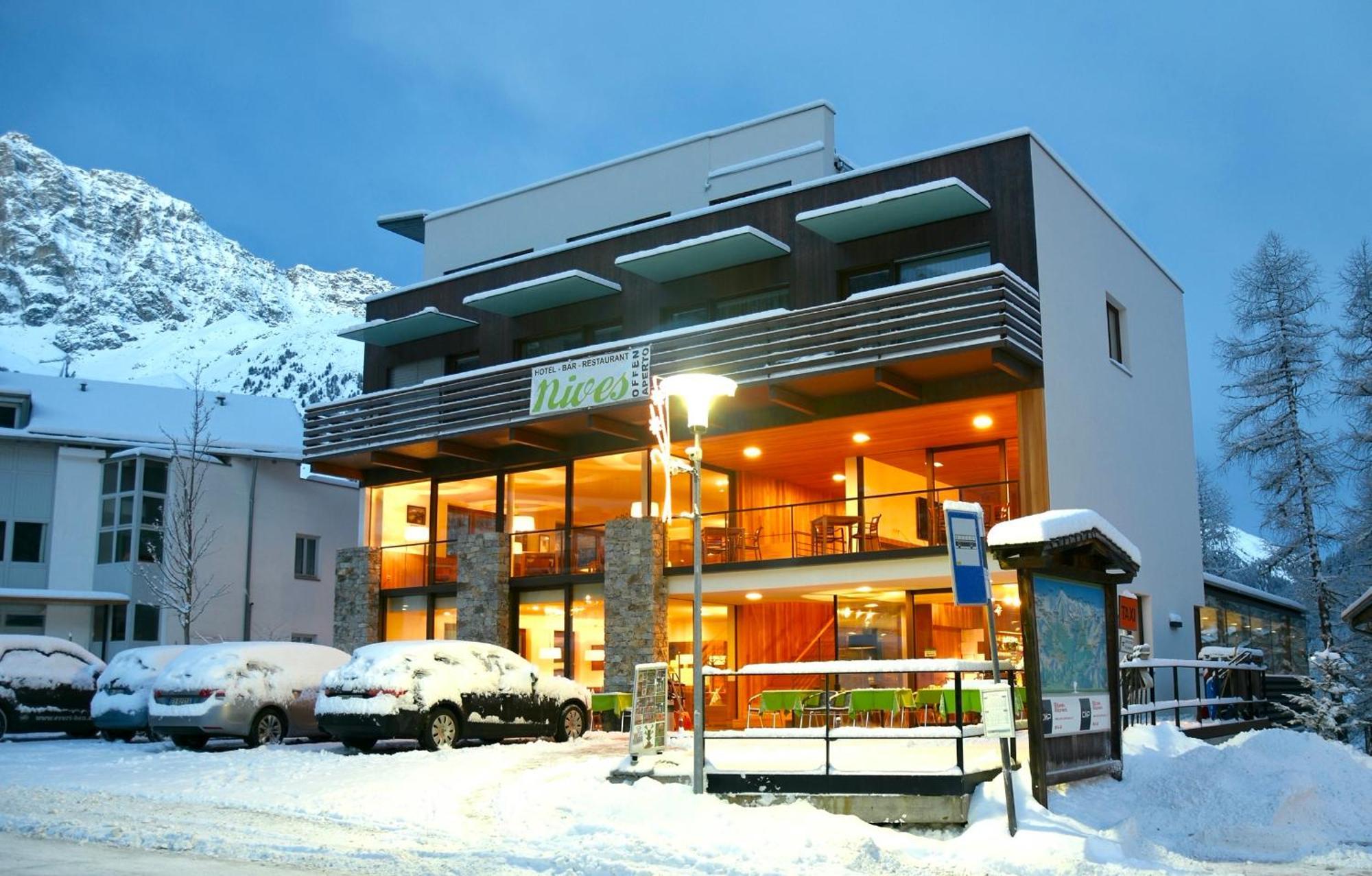 Bed & Breakfast Hostel Nives Solda Exterior photo